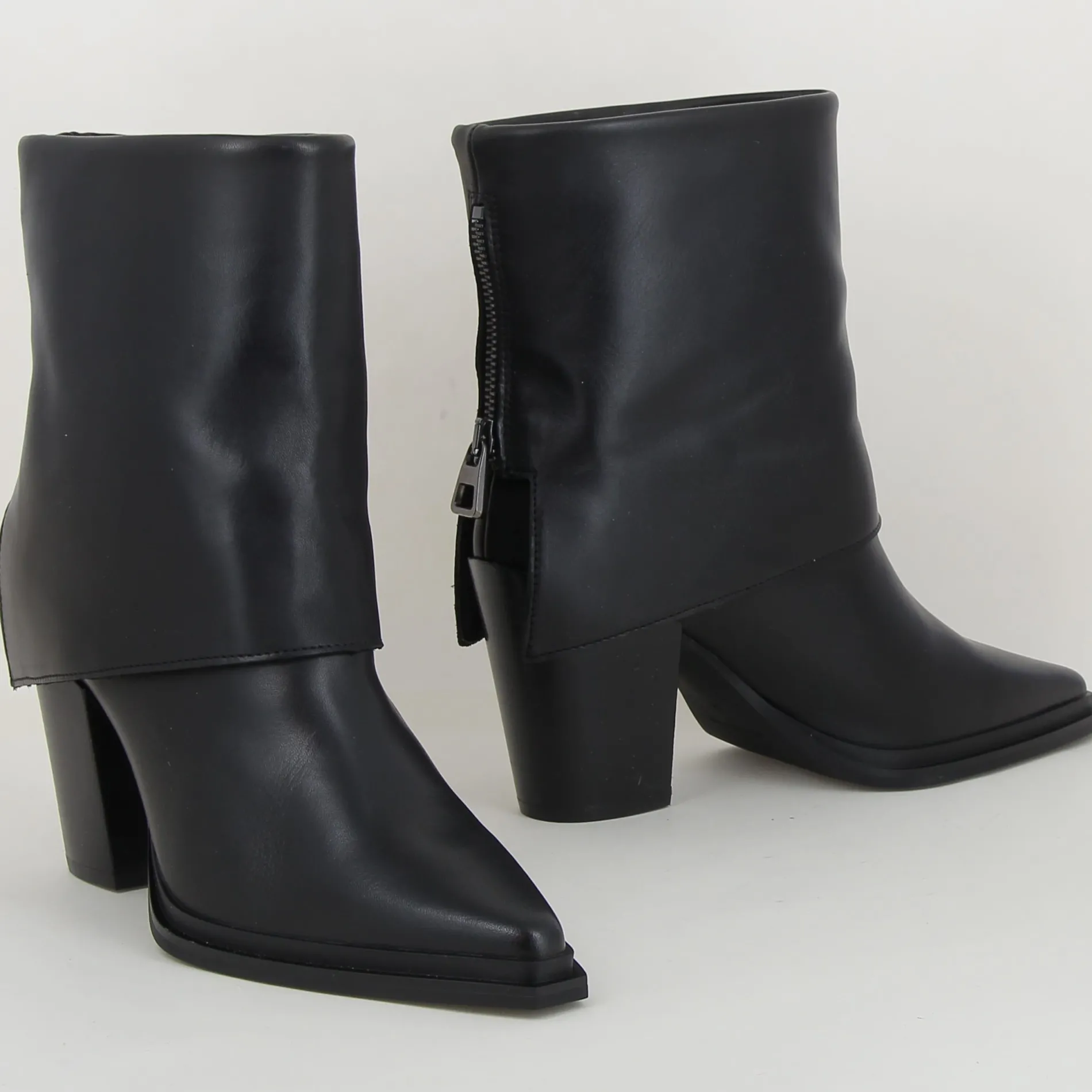 alpe__h_6-65.webp alpe /5274 h25 noir Shop