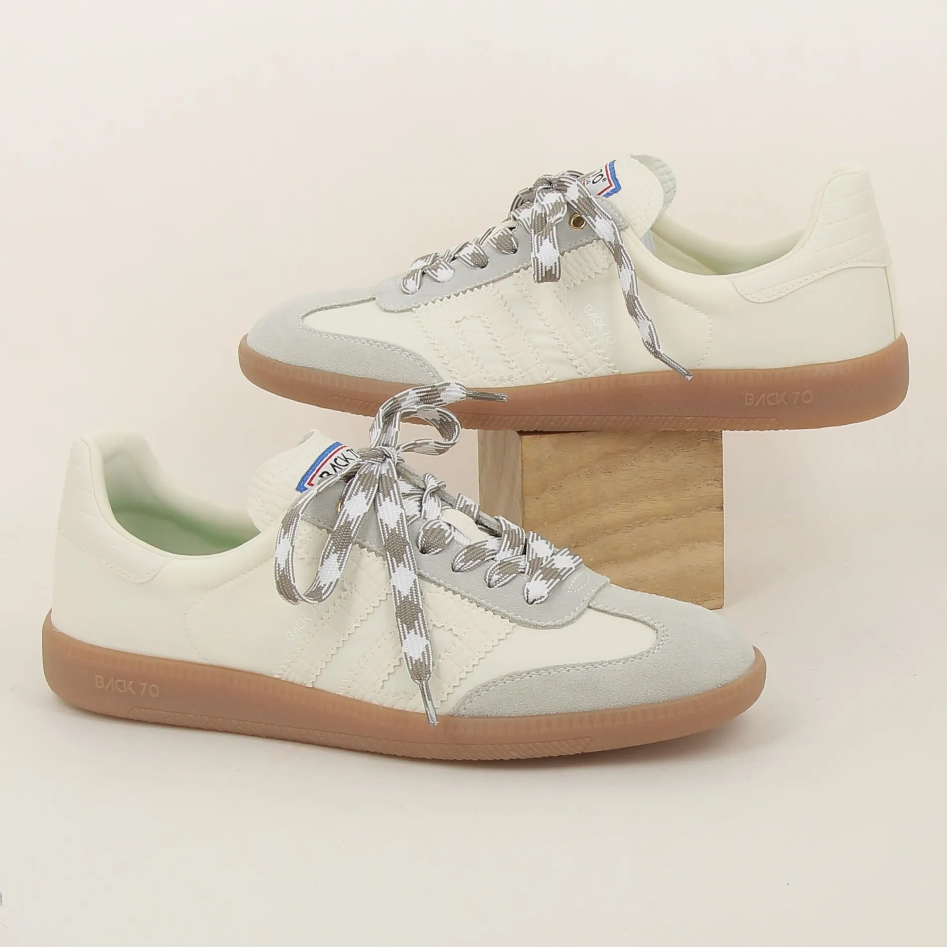 back__ghost_e_8-3.webp back 70 /ghost20 e24 blanc New