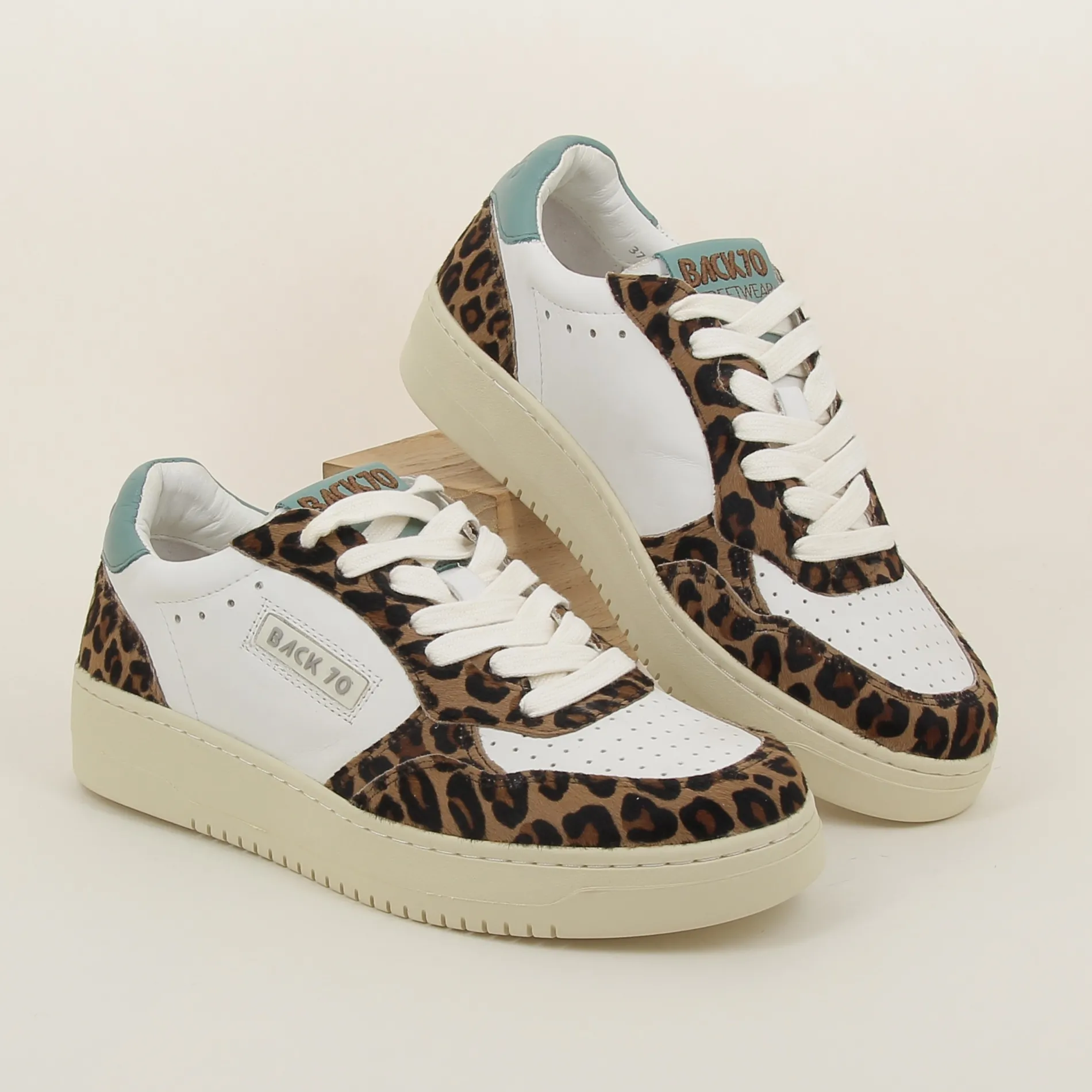 back__slam_v_e_2-3.webp back 70 /slam v5 e24 camel Best Sale