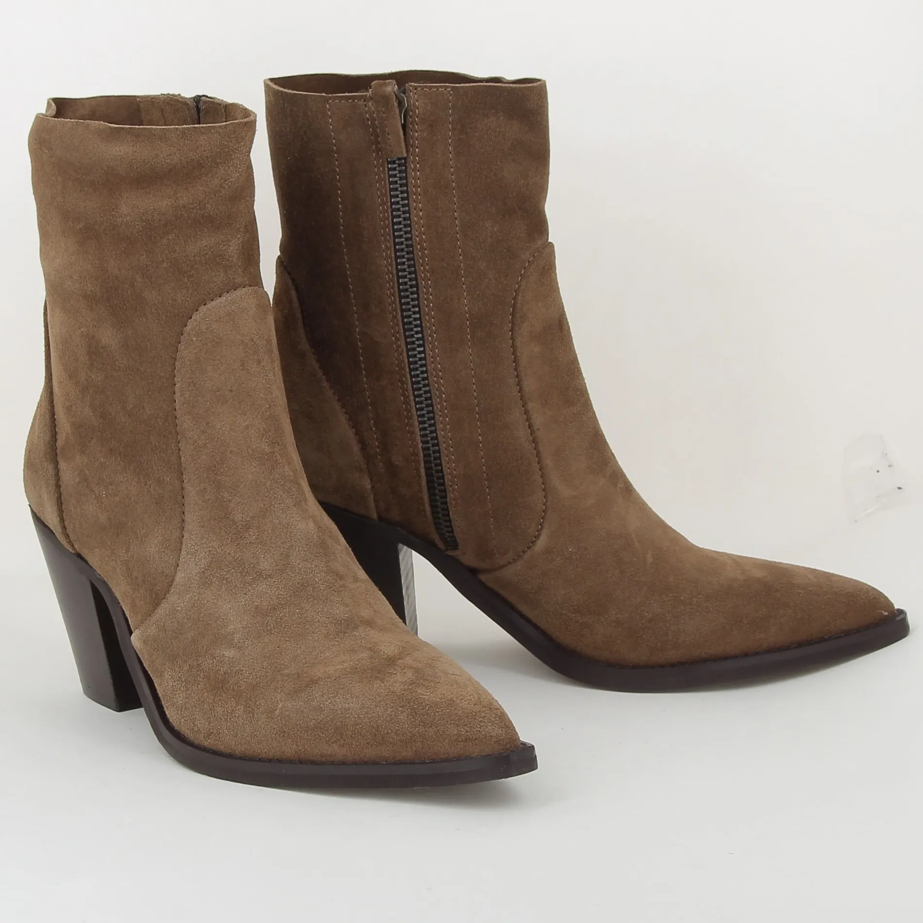 julie_dee_ms_h_2-3.webp Julie Dee /ms032 h25 camel Shop