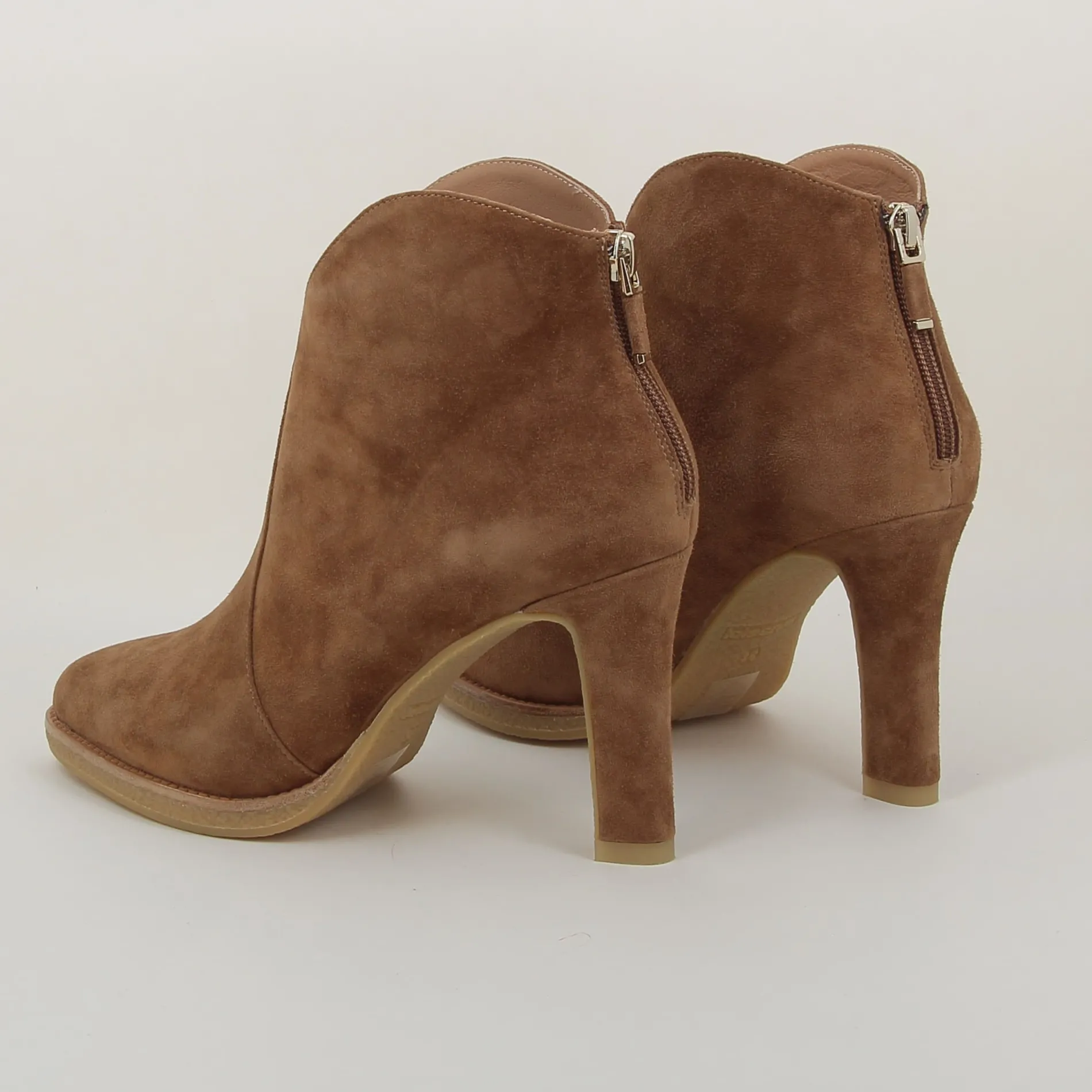 lola_cruz__h_6-22.webp Lola Cruz /357 h25 camel Clearance