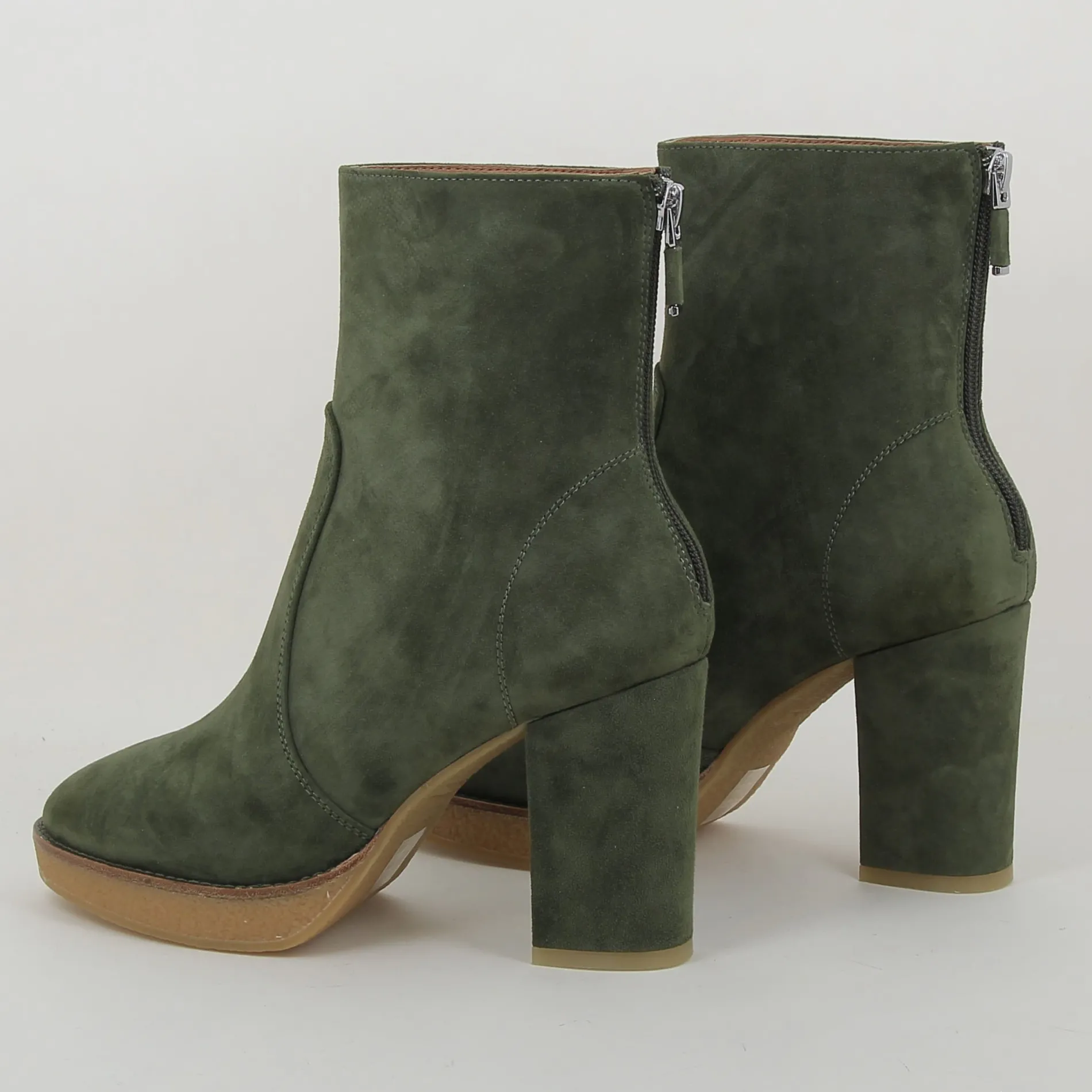 lola_cruz__h_7-17.webp Lola Cruz /356 h25 vert Cheap