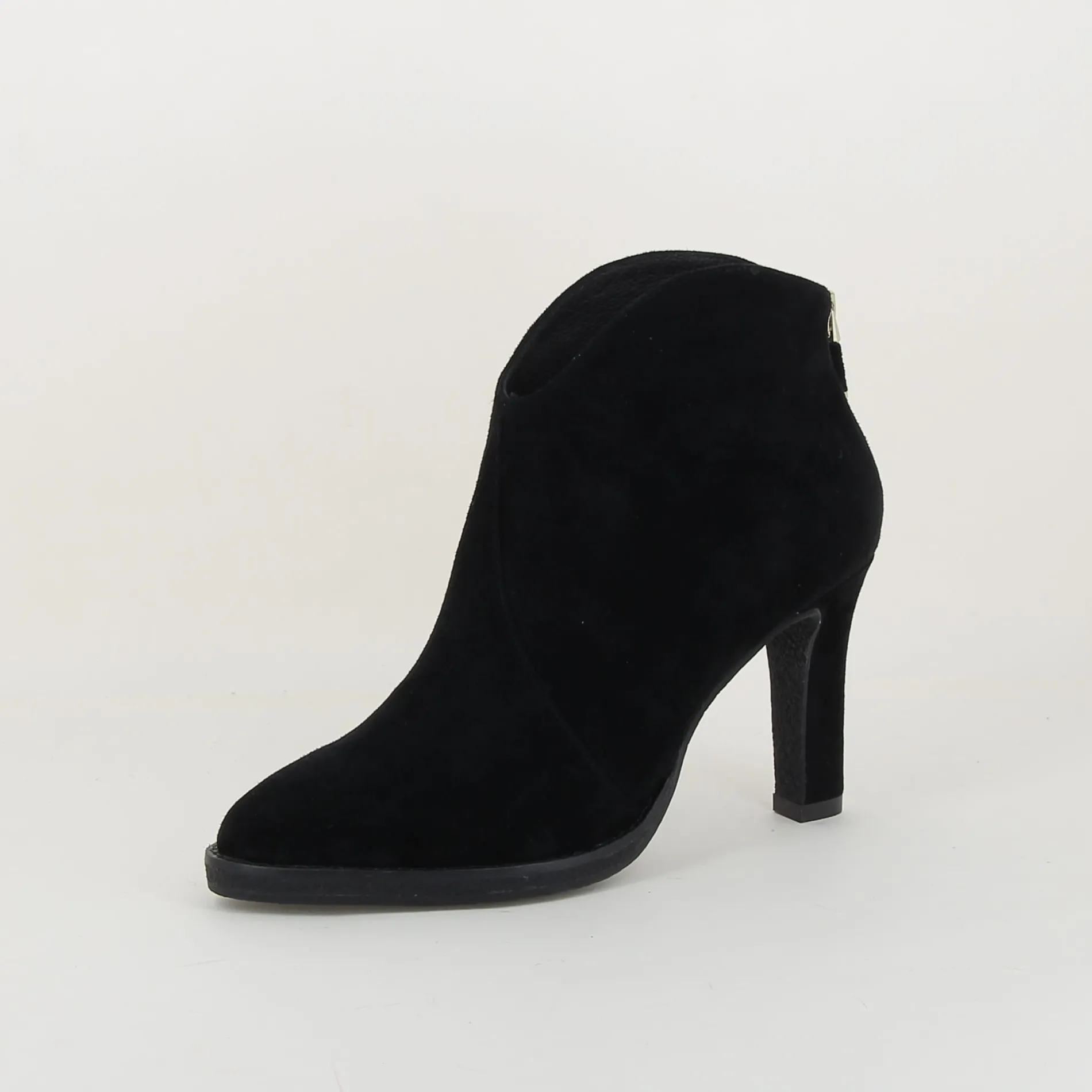 lola_cruz__h_9-11.webp Lola Cruz /357 h25 noir Clearance