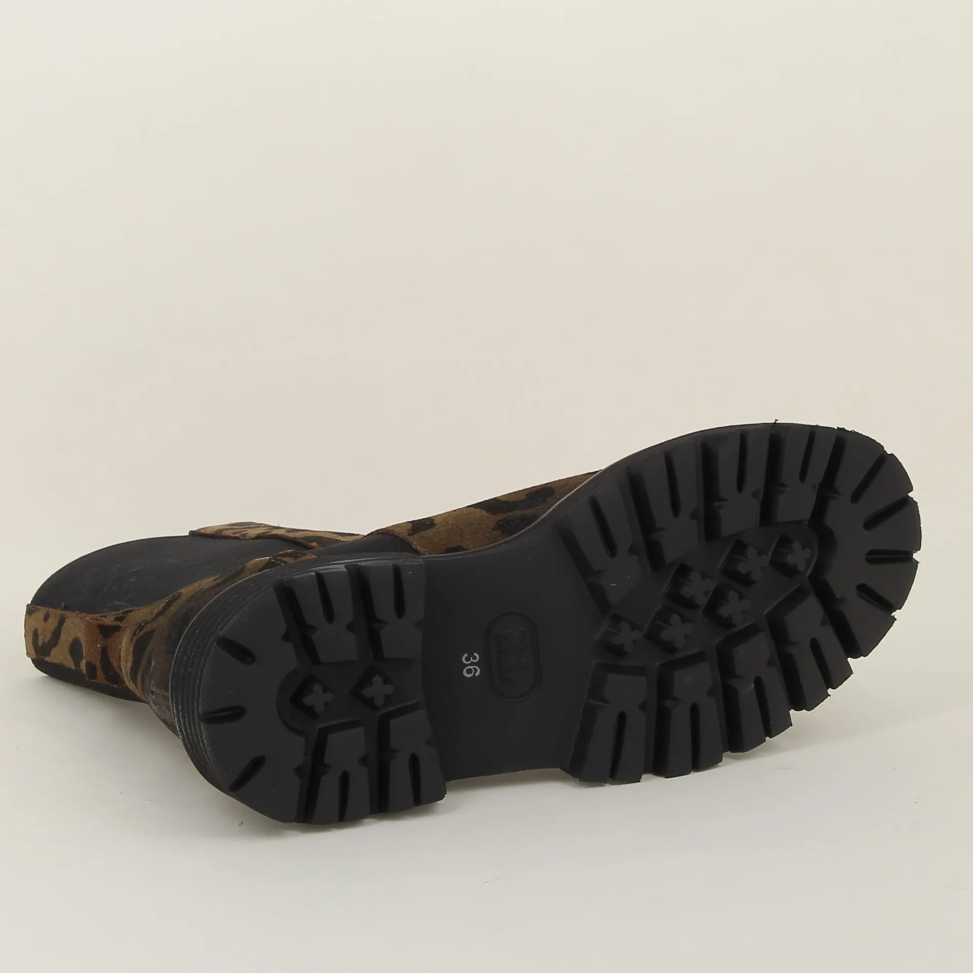 mat__h_6-13.webp mat:20 /7389 h25 camel Sale