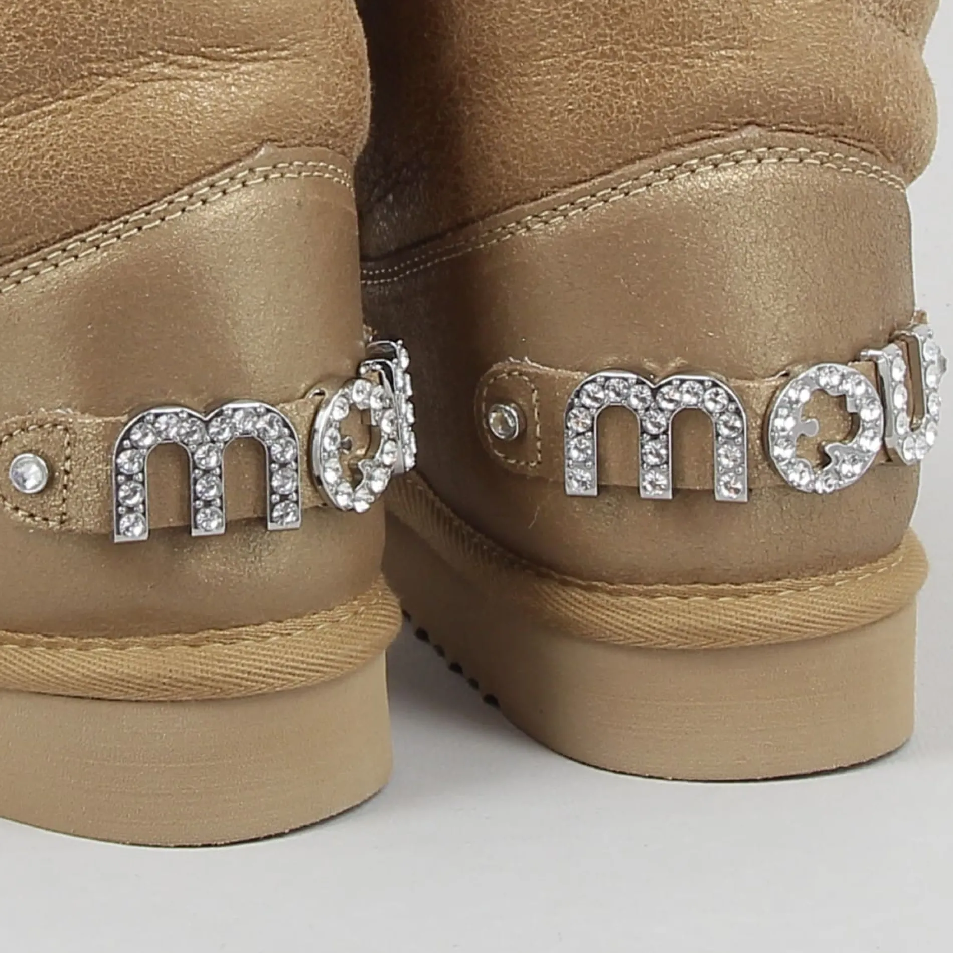 mou__h_7-25.webp mou /101036 h24 camel Hot