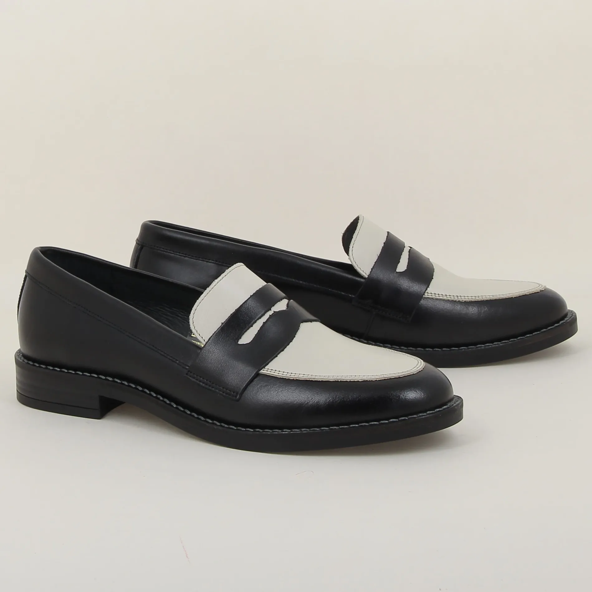 myma__h_5-14.webp Myma /7802 h25 noir Shop