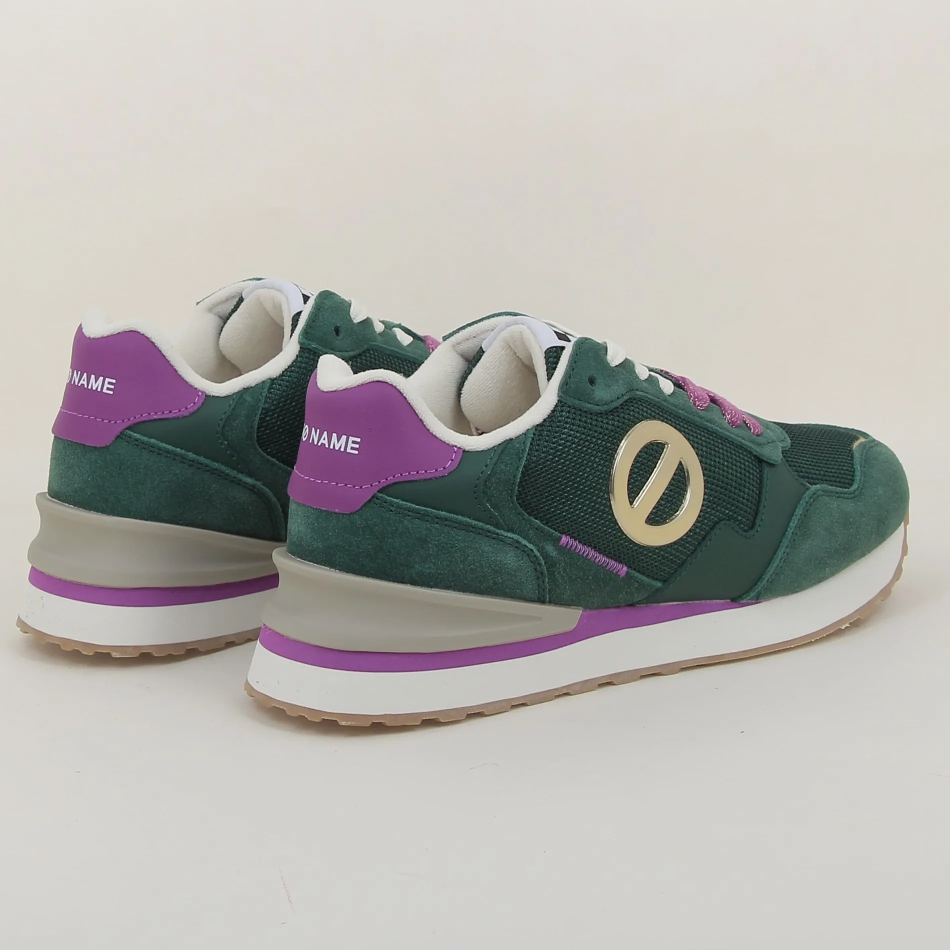 no_name_tova_runner_h_4-6.webp No name /tova runner h25 vert Clearance