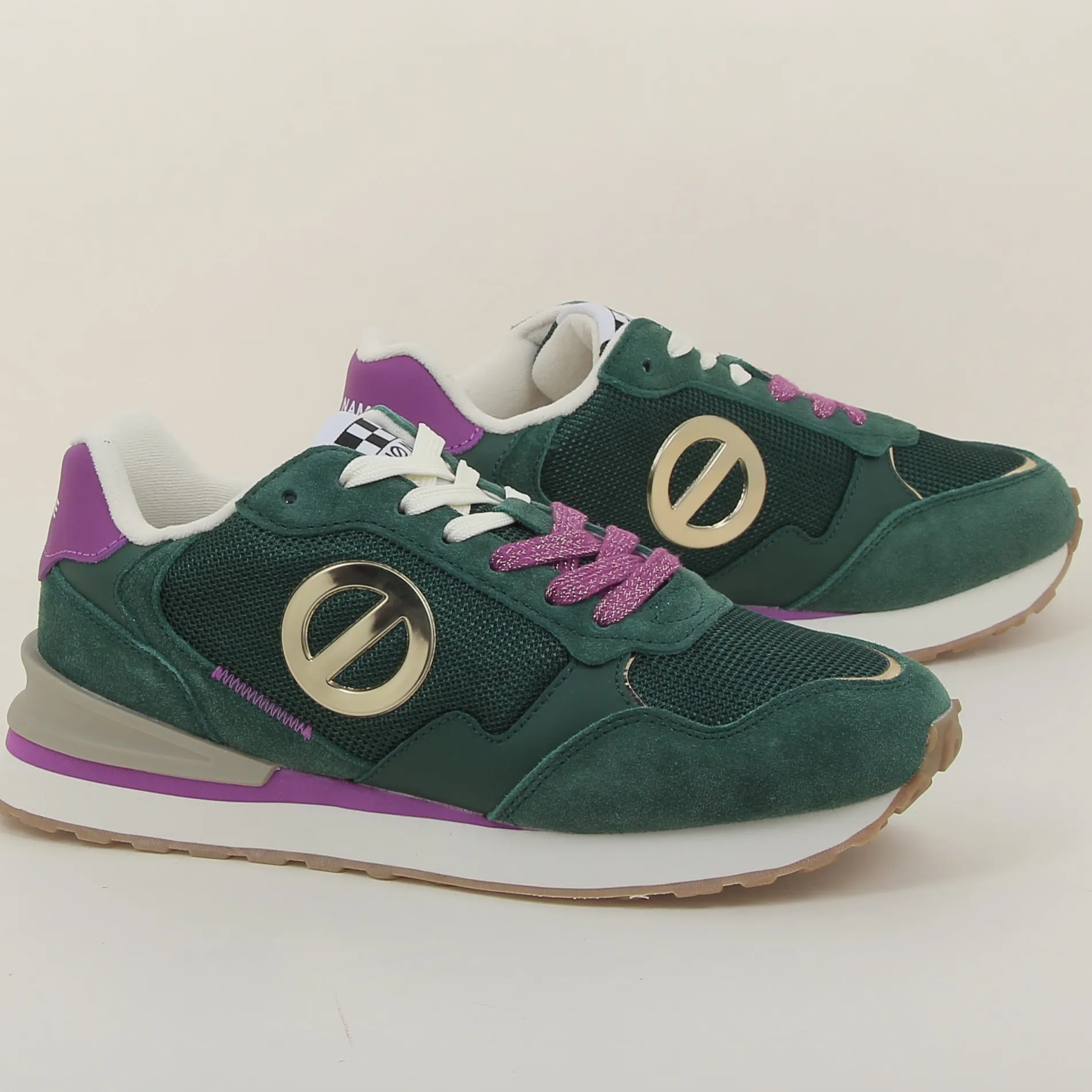 no_name_tova_runner_h_5-6.webp No name /tova runner h25 vert Clearance
