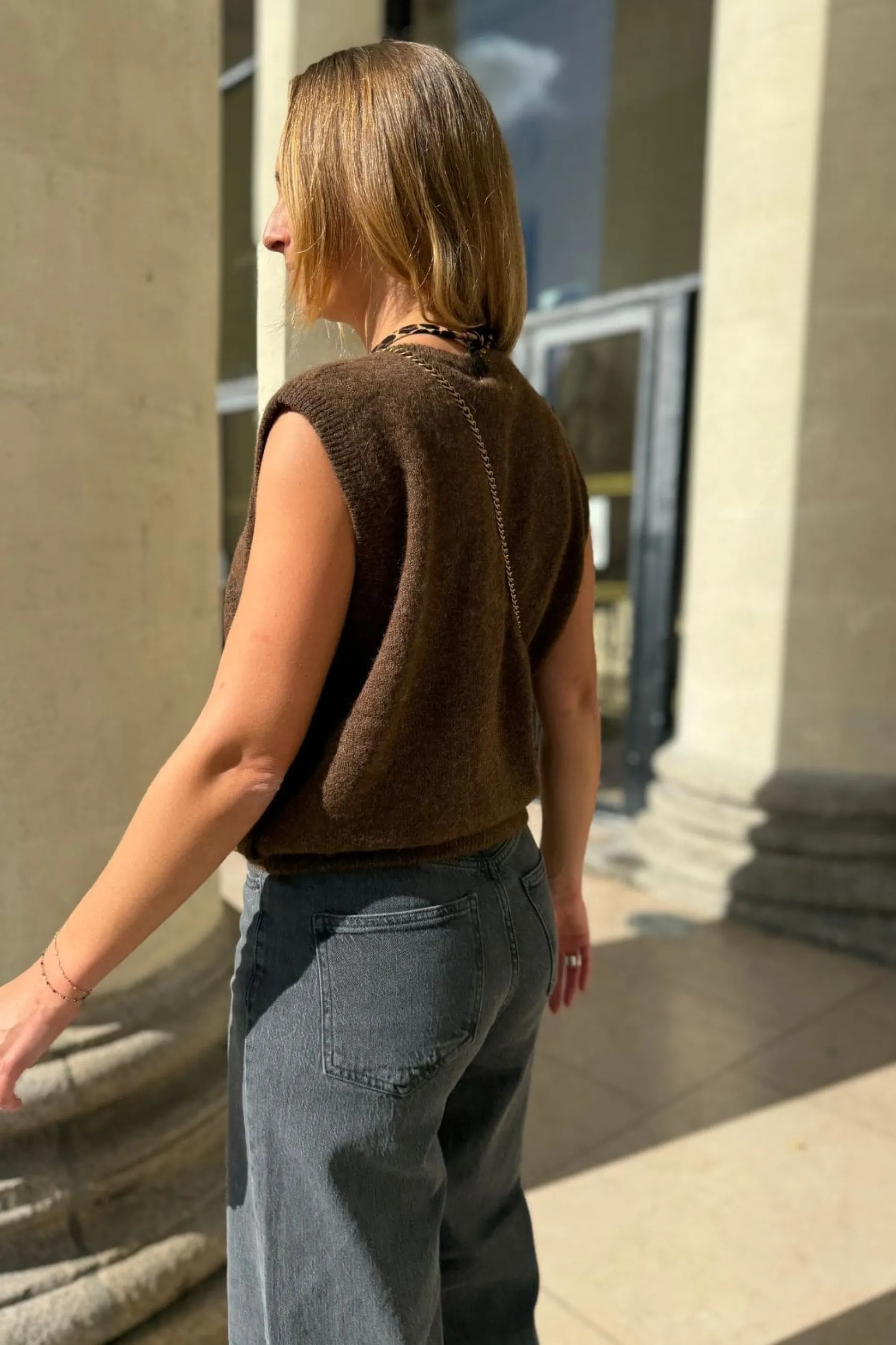outremesure_gilet_octave_h_4.webp outremesure /gilet octave h25 marron Best Sale