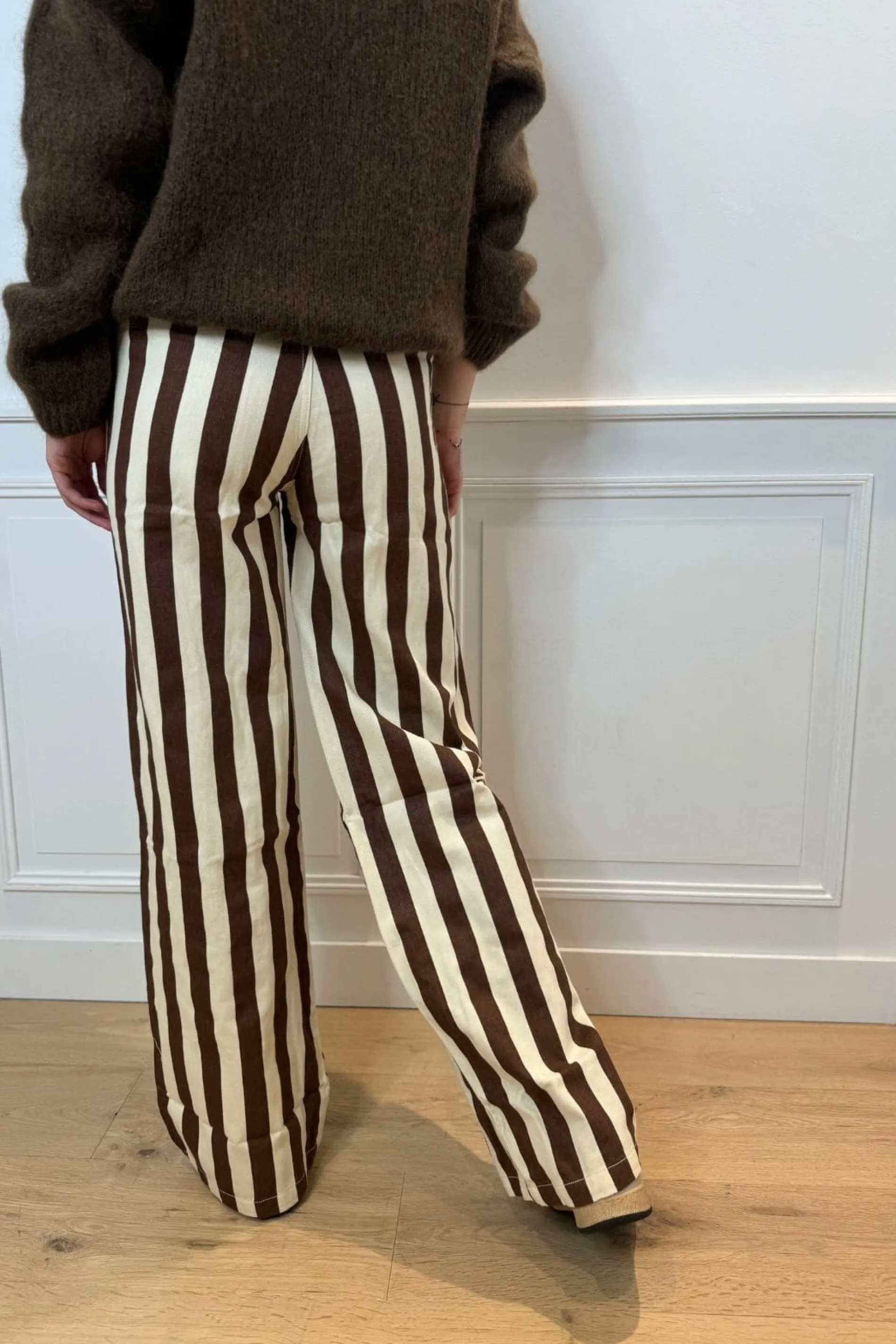 outremesure_pantalon_sasha_h_2.webp outremesure /pantalon sasha h25 marron Cheap