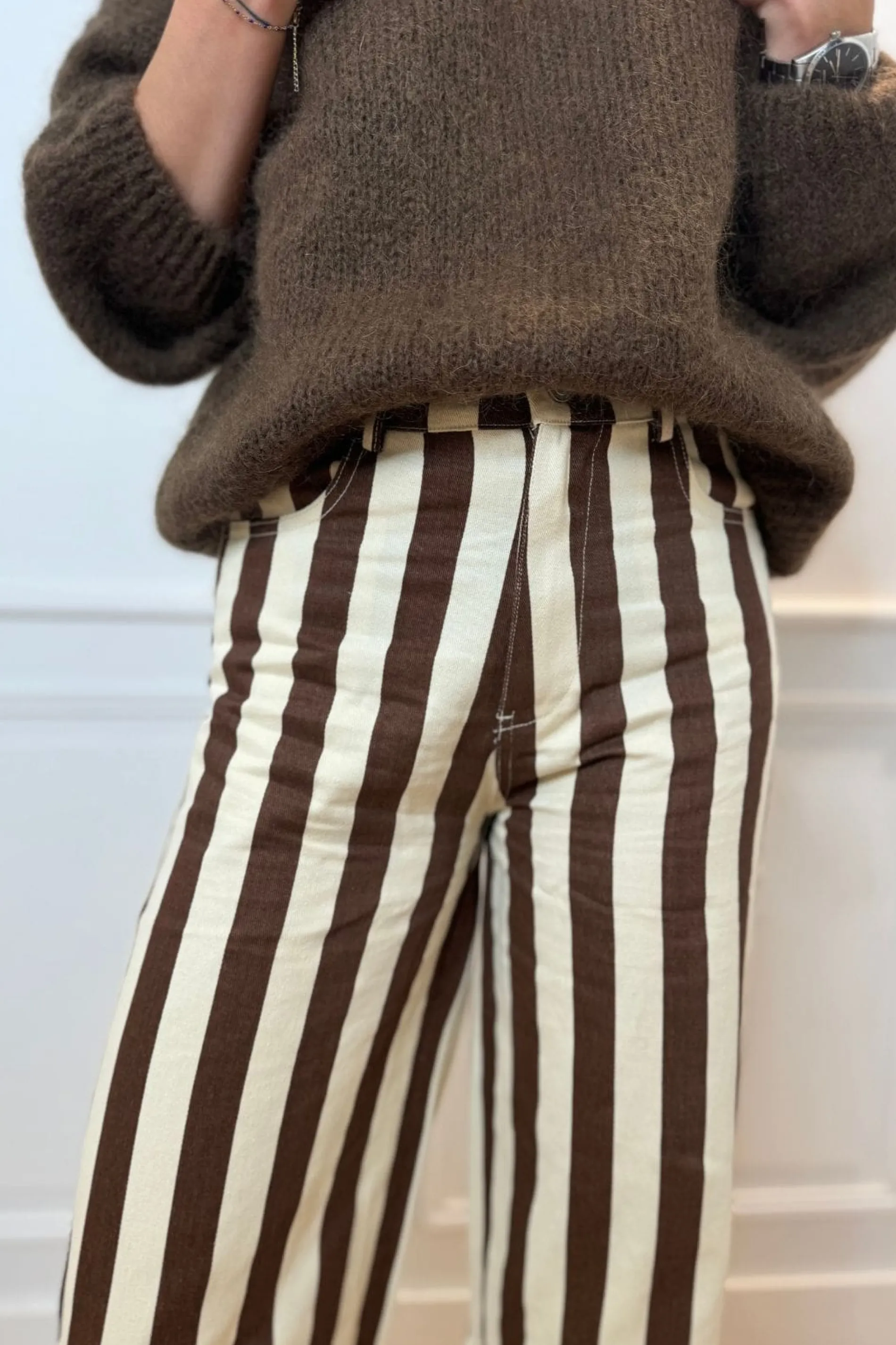 outremesure_pantalon_sasha_h_3.webp outremesure /pantalon sasha h25 marron Cheap