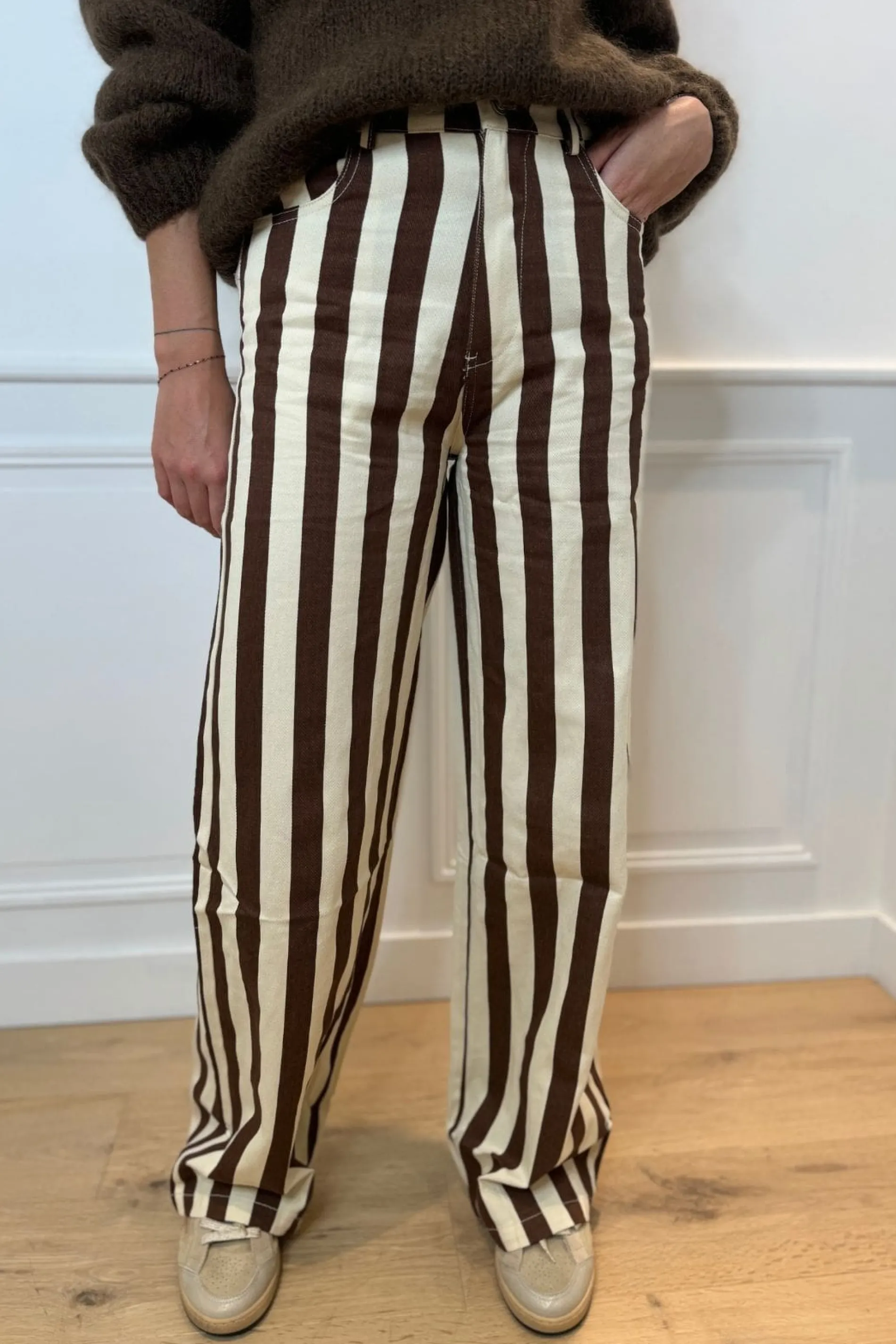 outremesure_pantalon_sasha_h_5.webp outremesure /pantalon sasha h25 marron Cheap