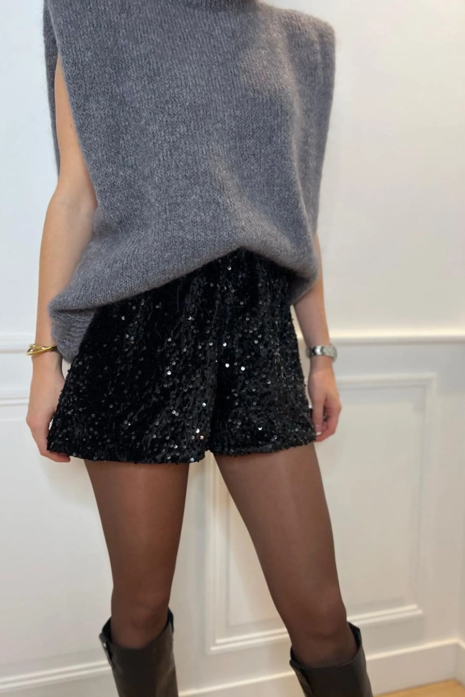 outremesure_short_eddie_h_5.webp outremesure /short eddie h25 noir Shop