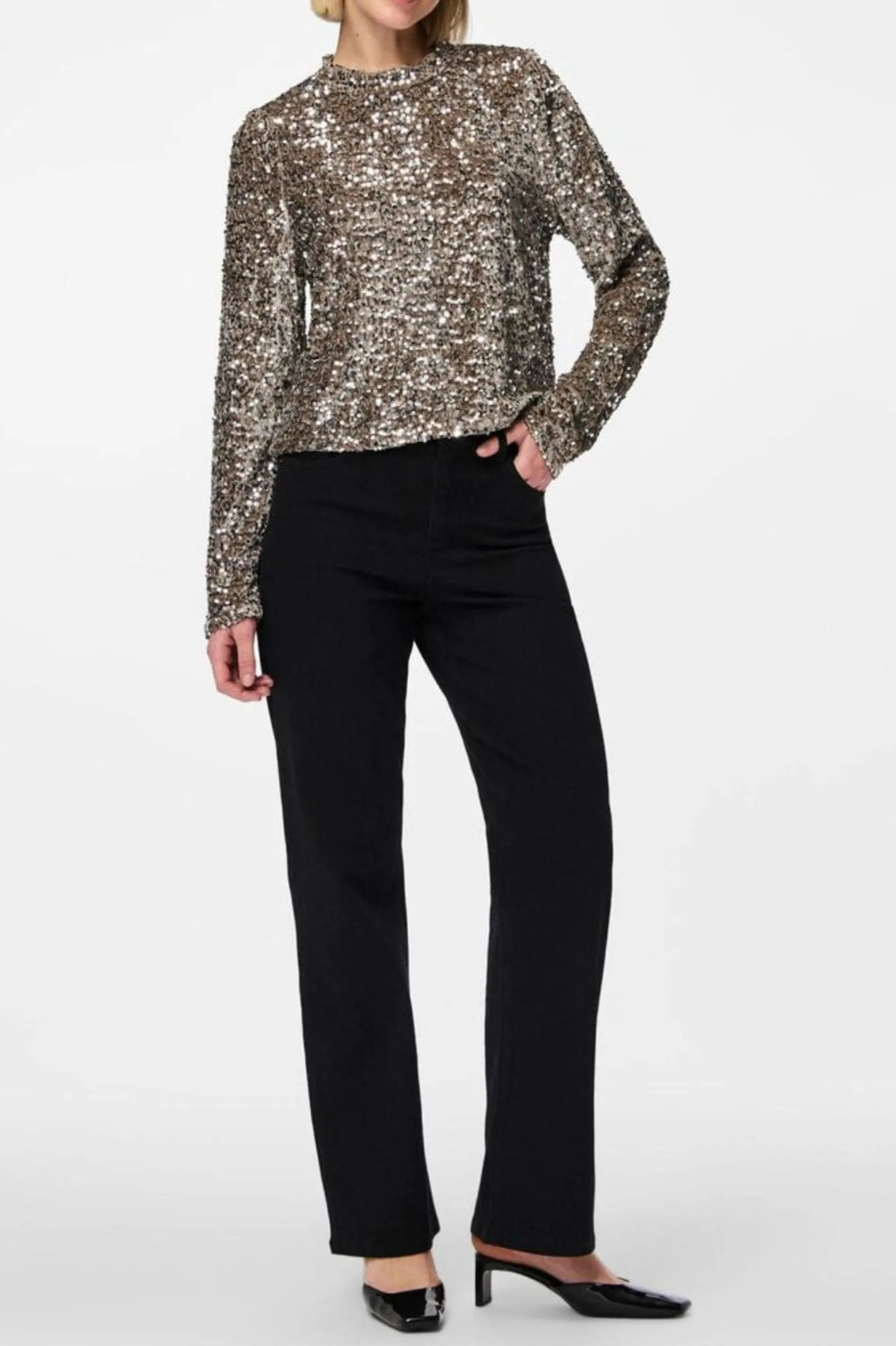 pieces_top_pckam_h_2.webp pieces /top pckam h25 taupe Store