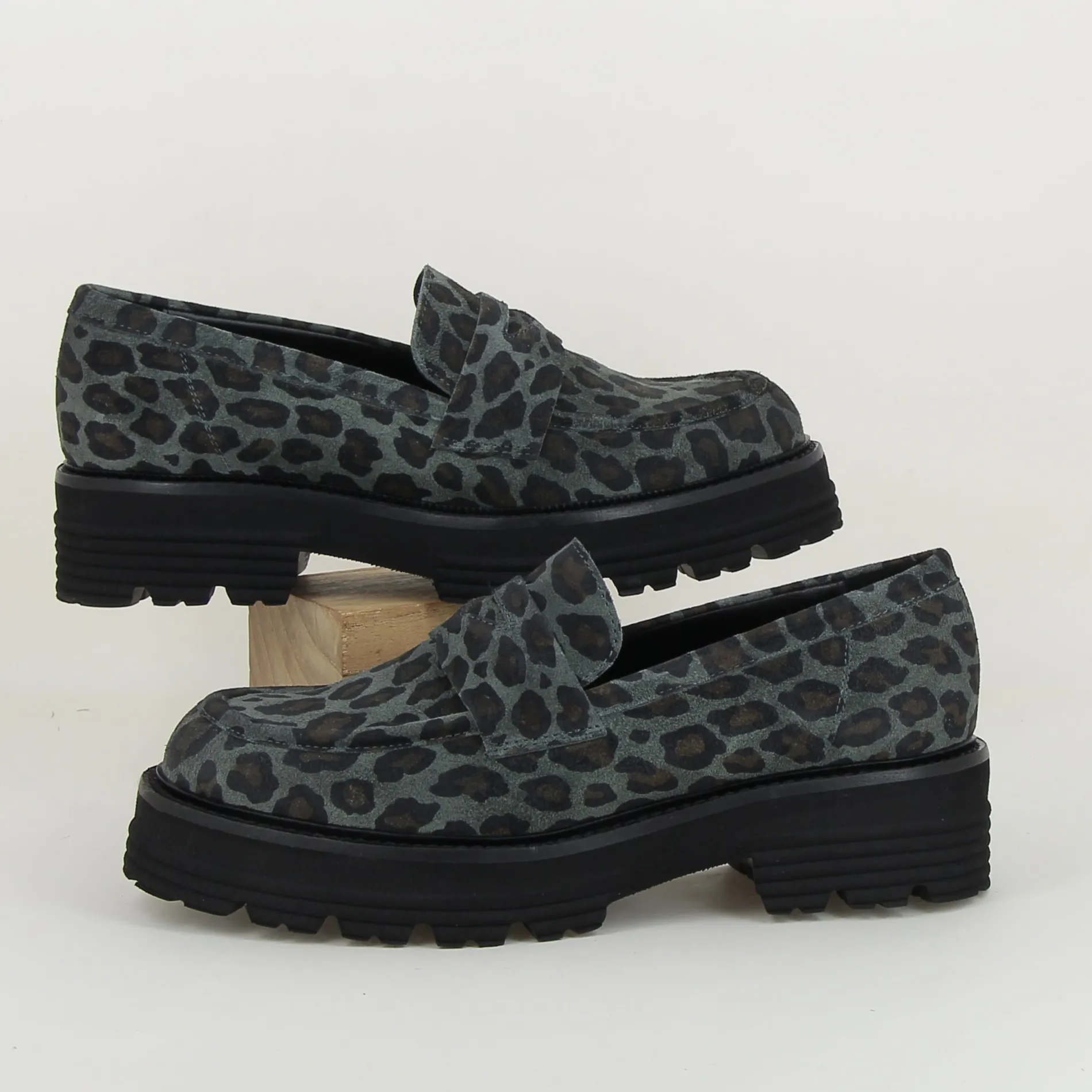 semerdjian__h_3-6.webp Semerdjian /213 h25 kaki Best Sale