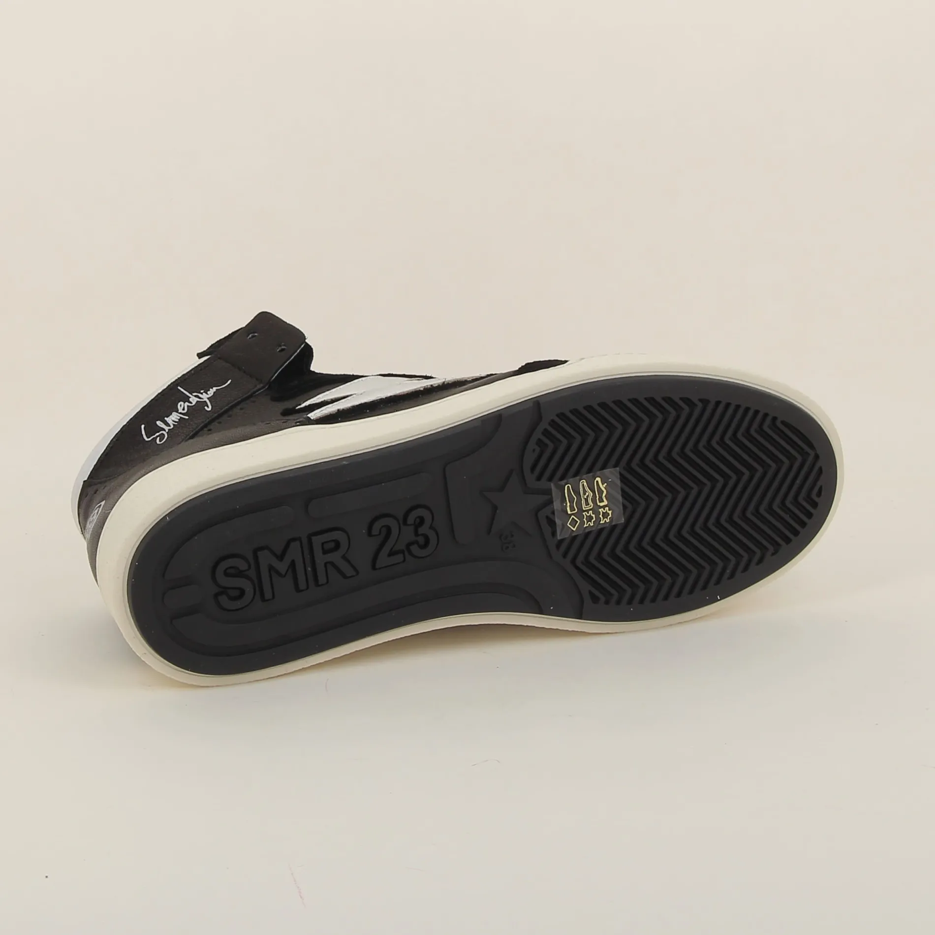 semerdjian_braga__h_9-31.webp Semerdjian /braga 555 h25 noir Flash Sale