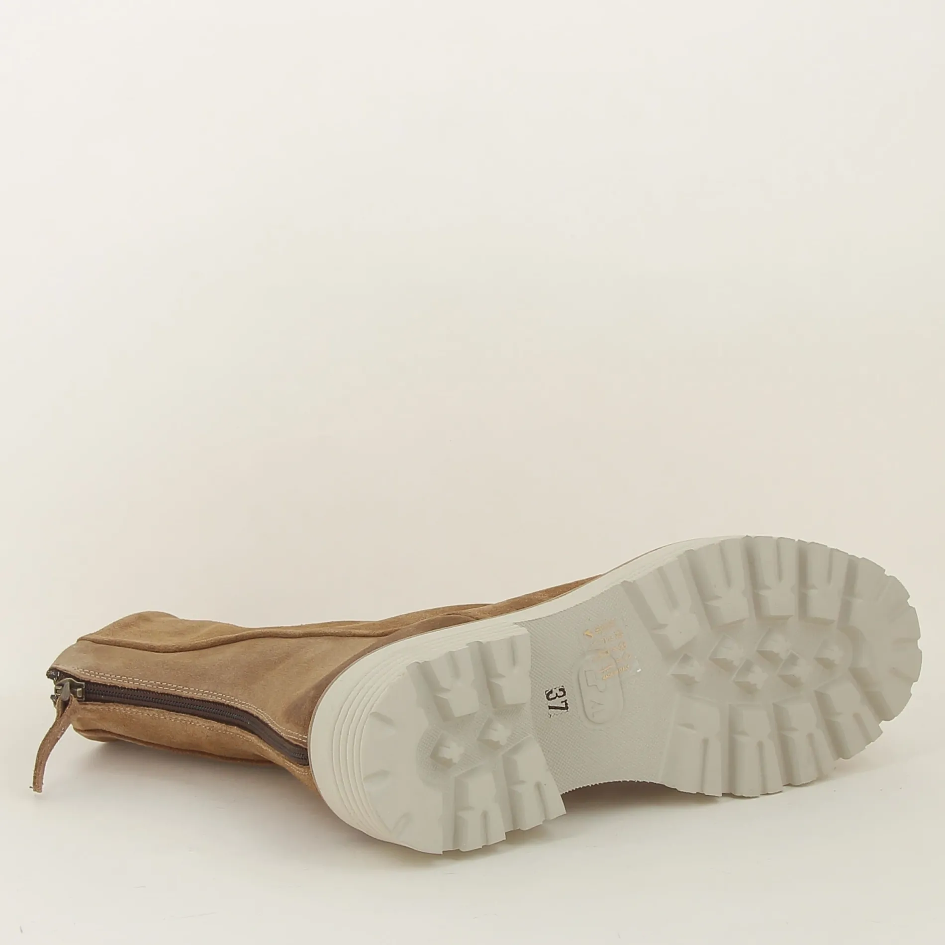 semerdjian_k_h_8-7.webp Semerdjian /k134 h25 camel Hot