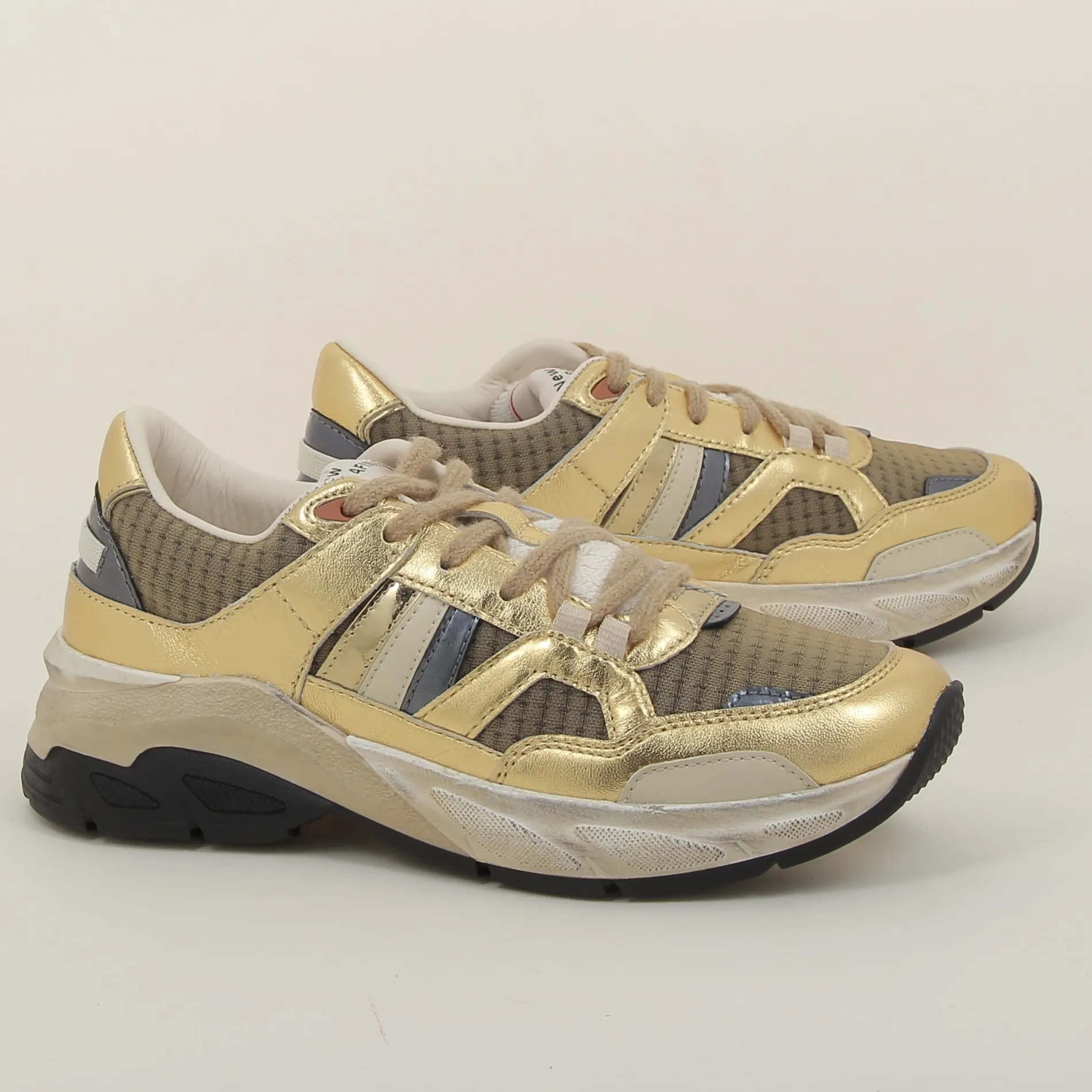 serafini_vib_h_5-7.webp Serafini /vib02 h25 doré Clearance