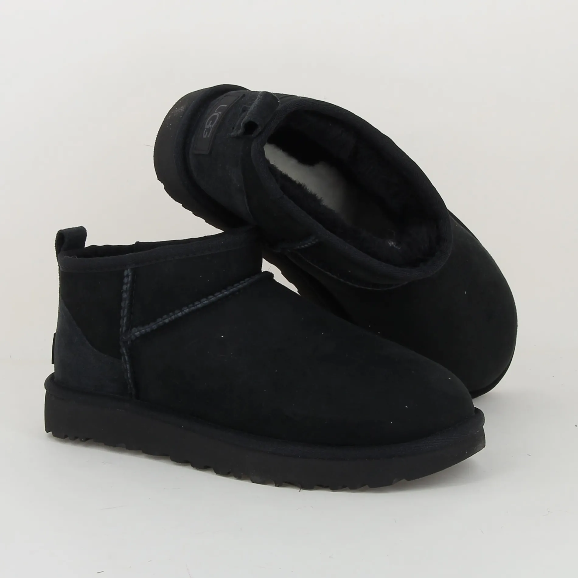 ugg_classic_ultra_mini_h_4-7.webp UGG /classic ultra mini h noir Hot