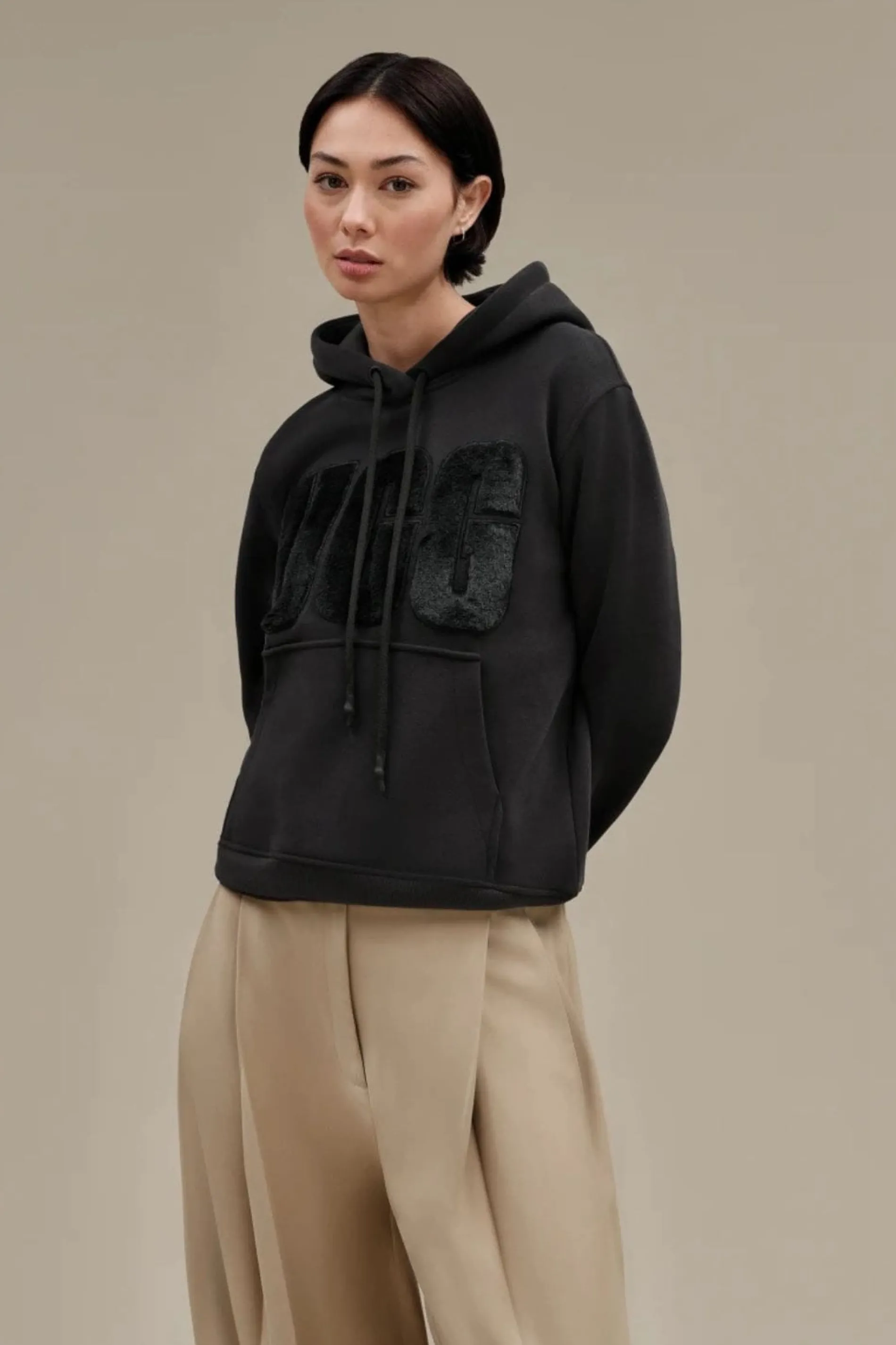 UGG /sweat rey fuzzy noir Discount