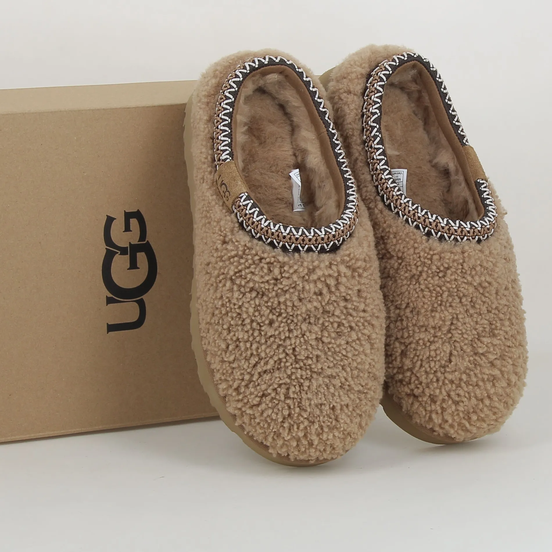 ugg_tasman_max_curly_h_9-3.webp UGG /tasman max curly h25 camel Fashion