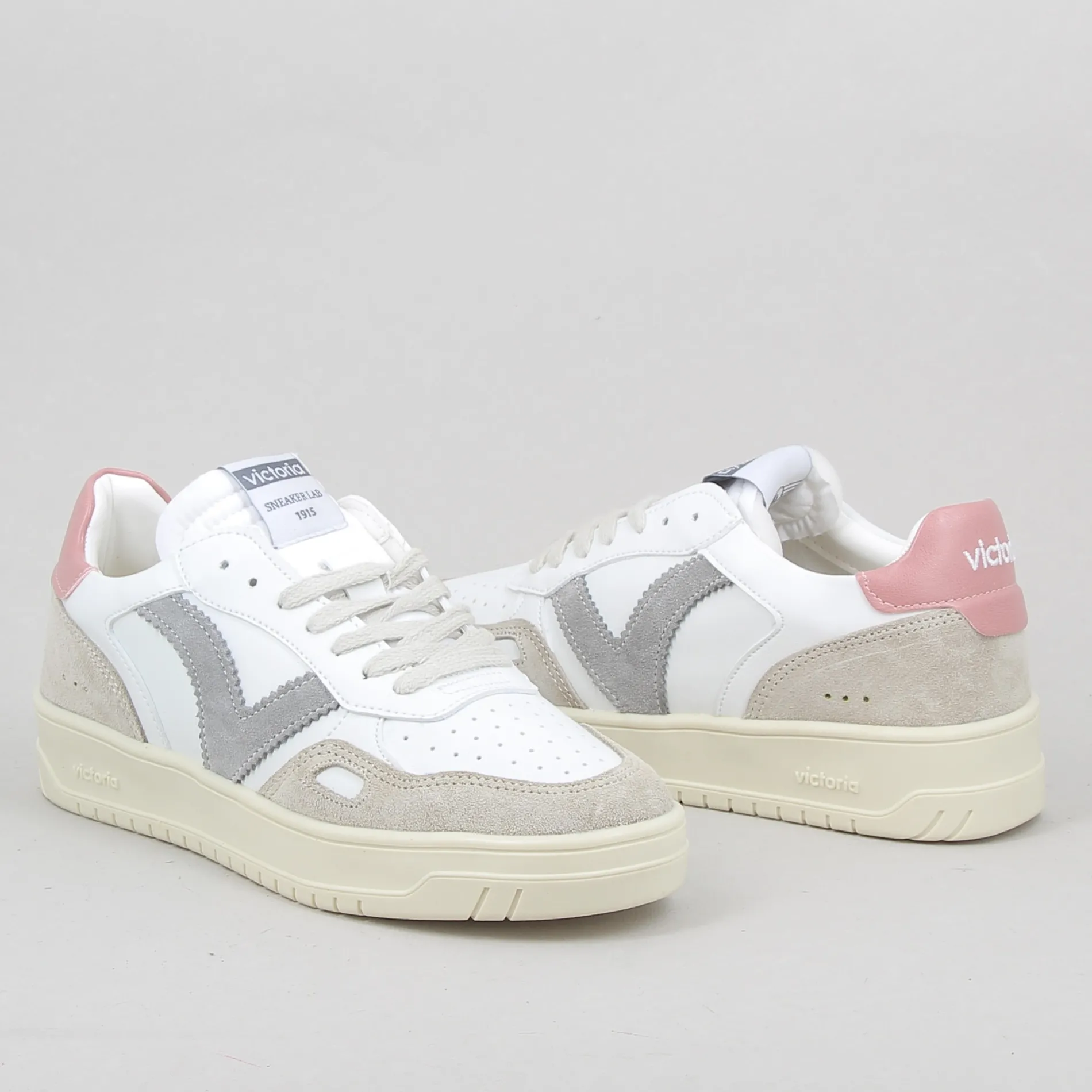 victoria__h_2-42.webp Victoria /1257101 h24 rose Cheap