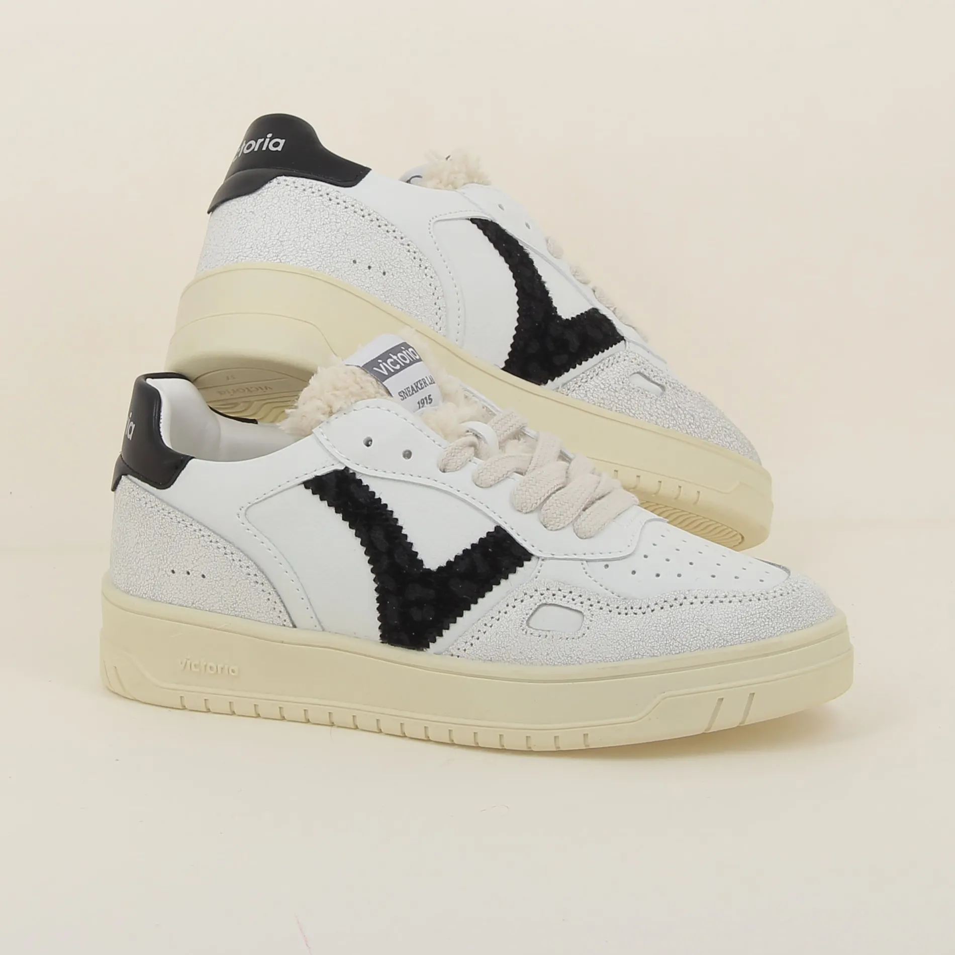 victoria__h_5-46.webp Victoria /1257124 h25 noir Cheap
