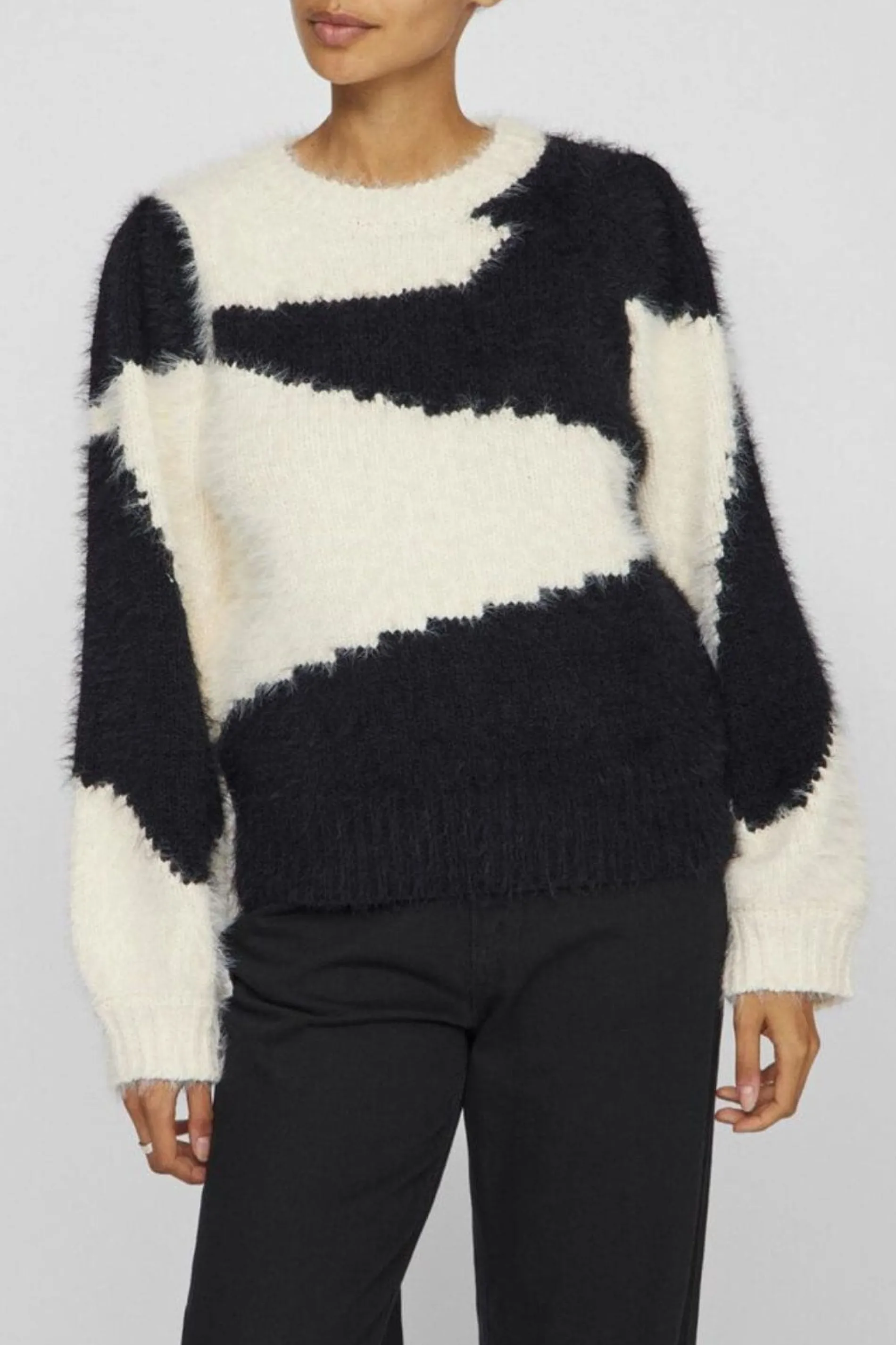 vila_pull_vikunnuo_h_2.webp vila /pull vikunnuo h25 ecru Sale